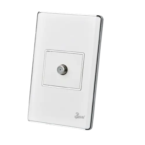 [60.15.INT.08.06] TOMA PARA TV RJ45 SERIE LUSSO BARI  