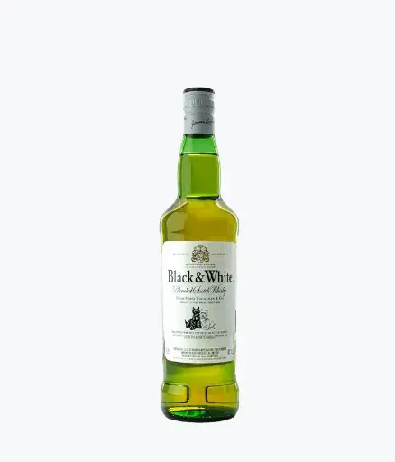 [A01.01.0051] BOTELLA WHISKY BLACK & WHITE 8 AÑOS 750ML
