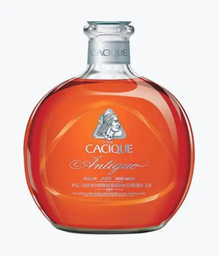 [A01.01.042] TRAGO RON CACIQUE ANTIGUO